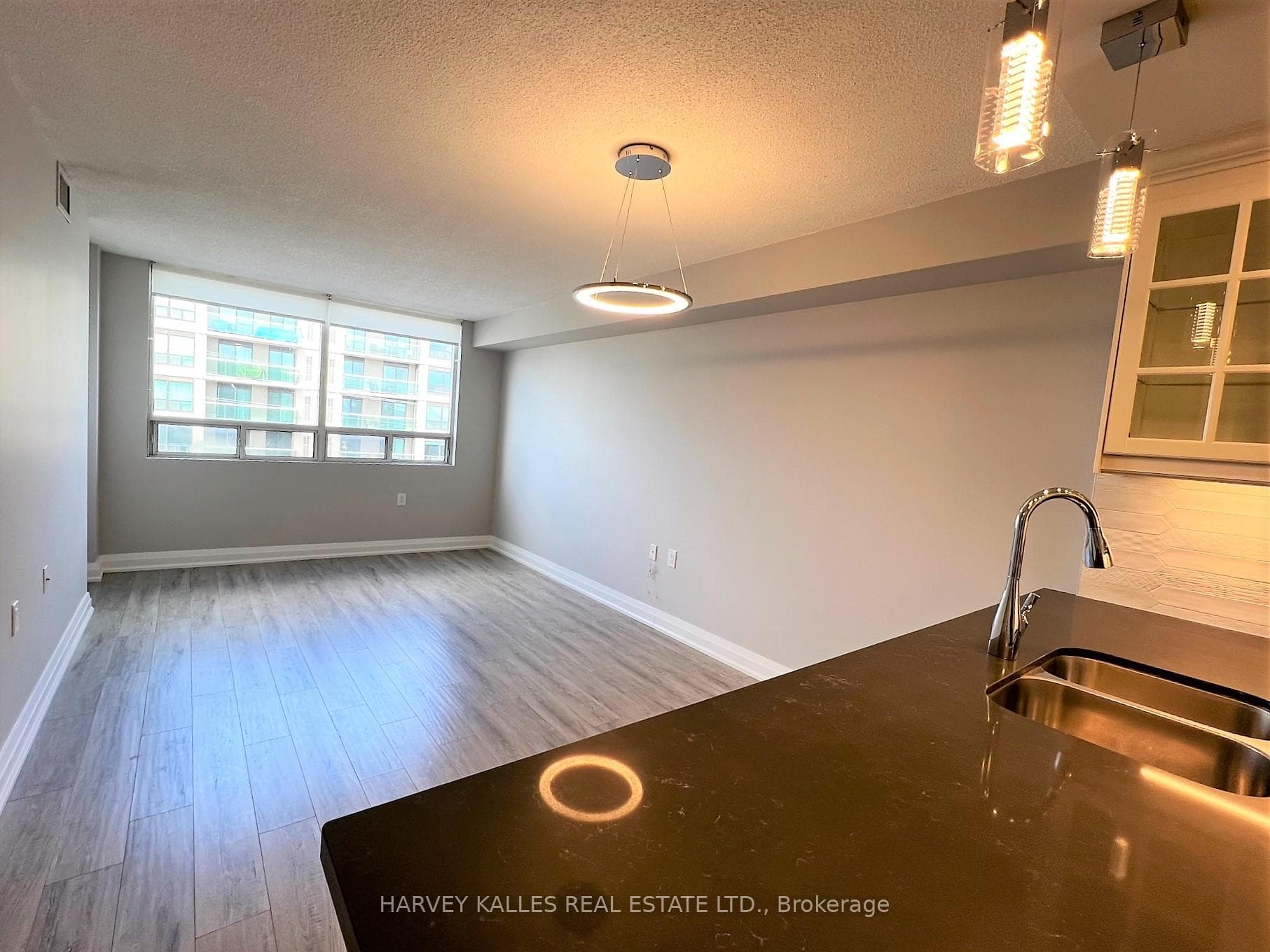 555 Wilson Heights Boulevard Unit 410 photo 11