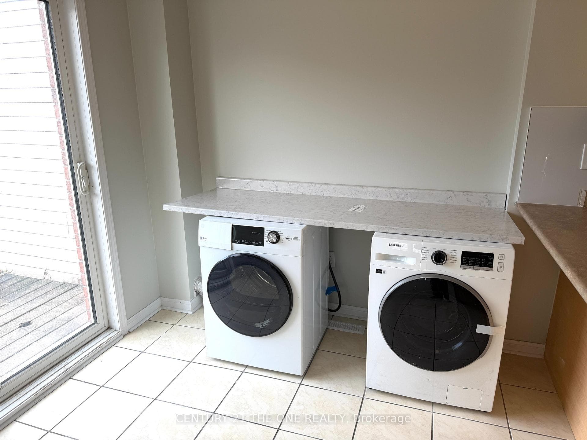 3030 Breakwater Court Unit 56 photo 8