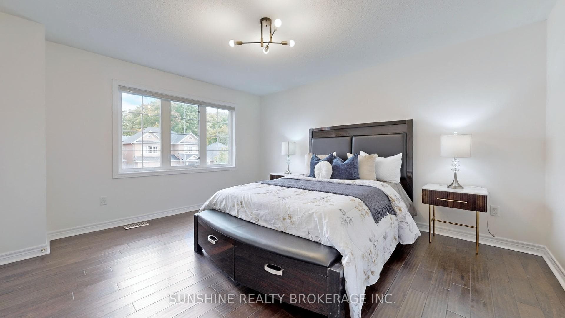 10 Eva Grove Court photo 18
