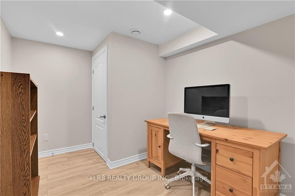 1635 GREY NUNS Drive photo 25