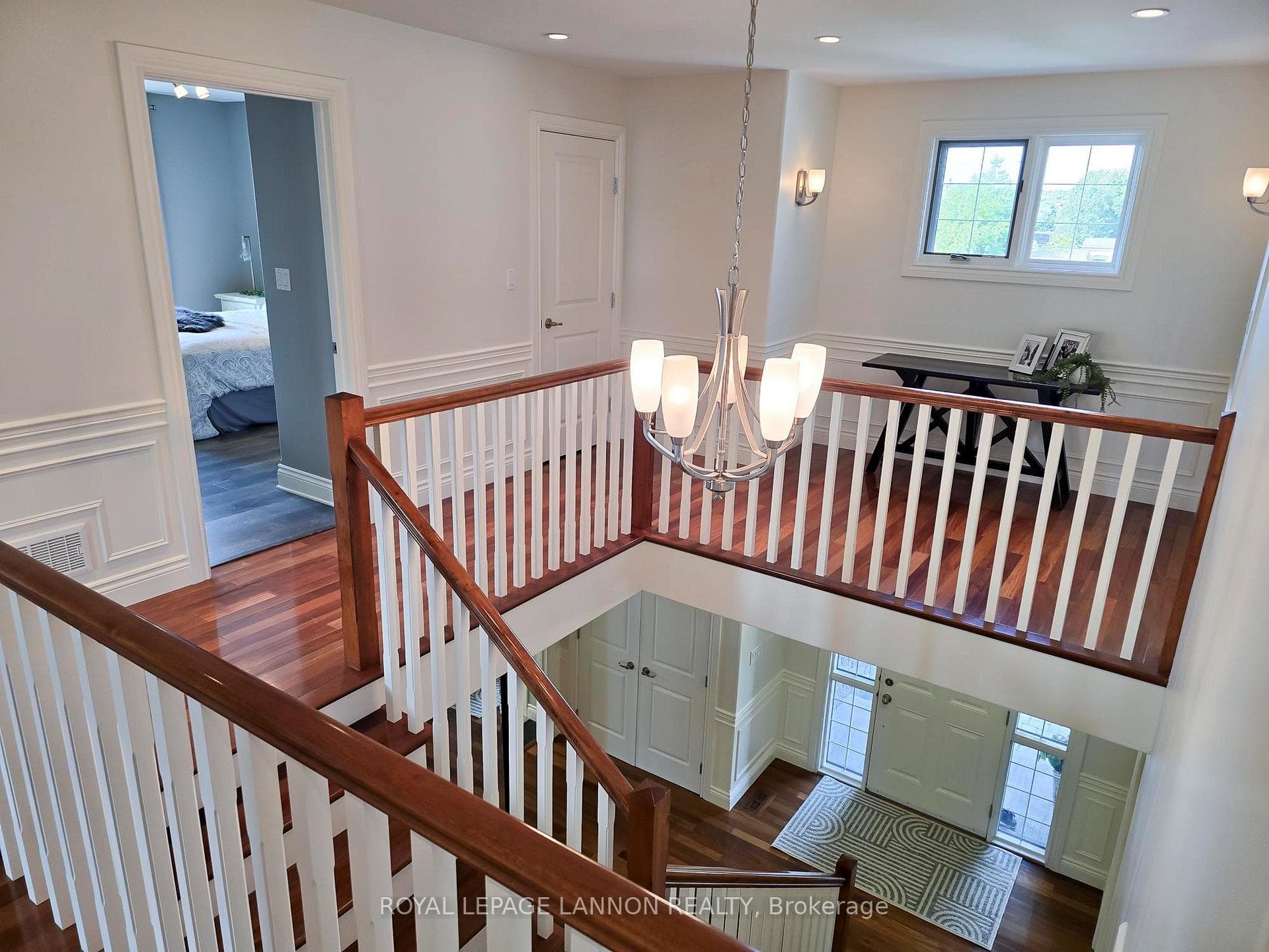394 Summerhill Drive photo 14