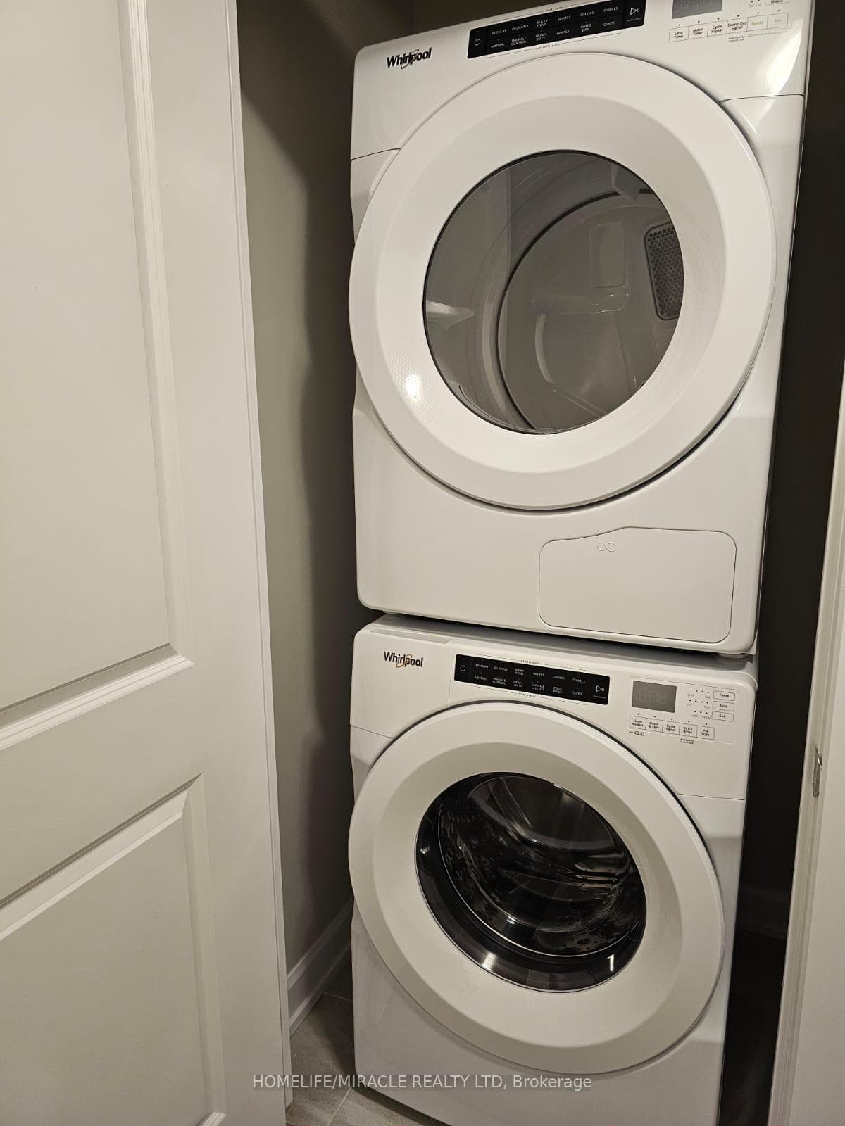 3220 William Coltson Avenue Unit 422 photo 19