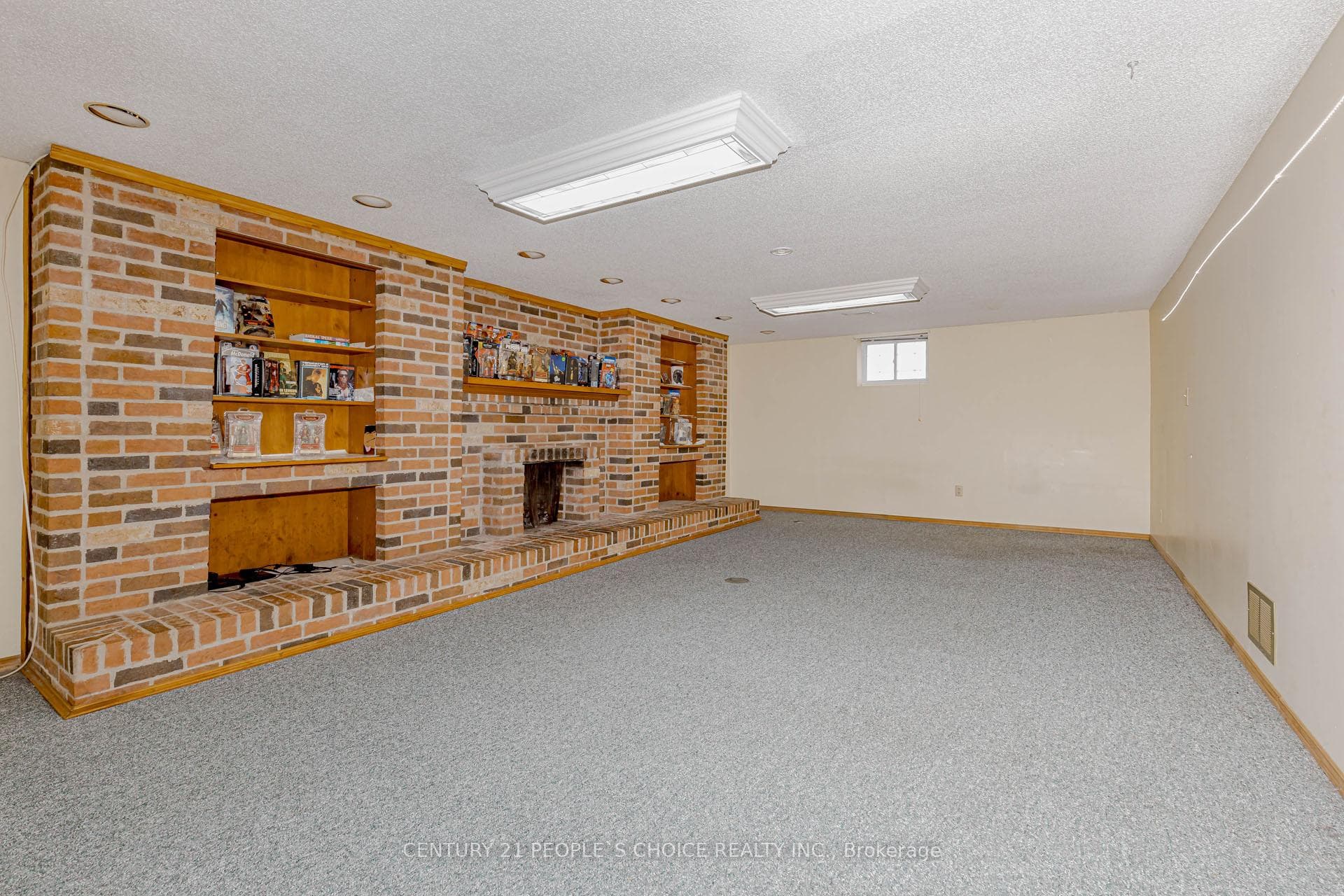 20 Normajean Avenue photo 40