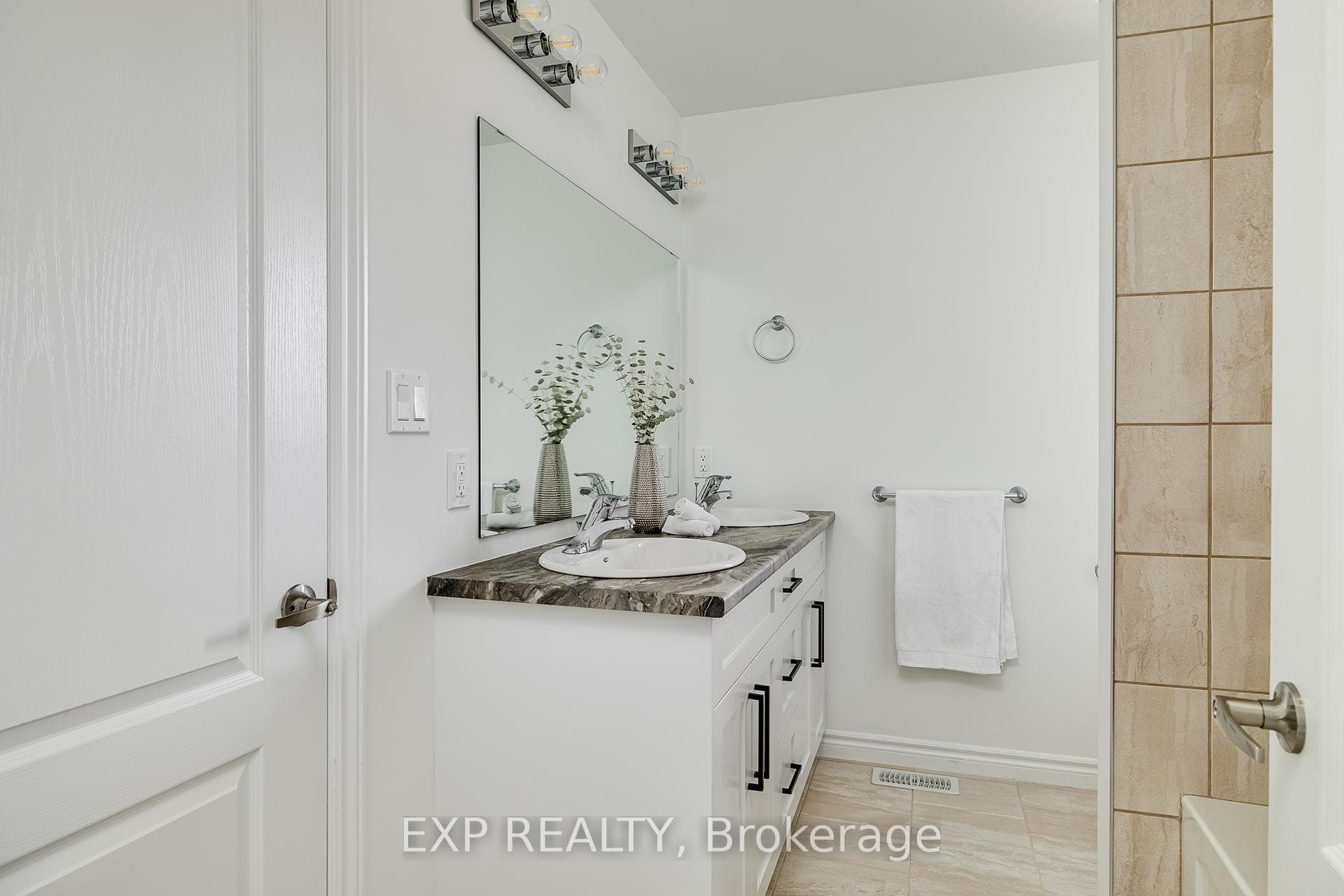 114 Delong Drive photo 17