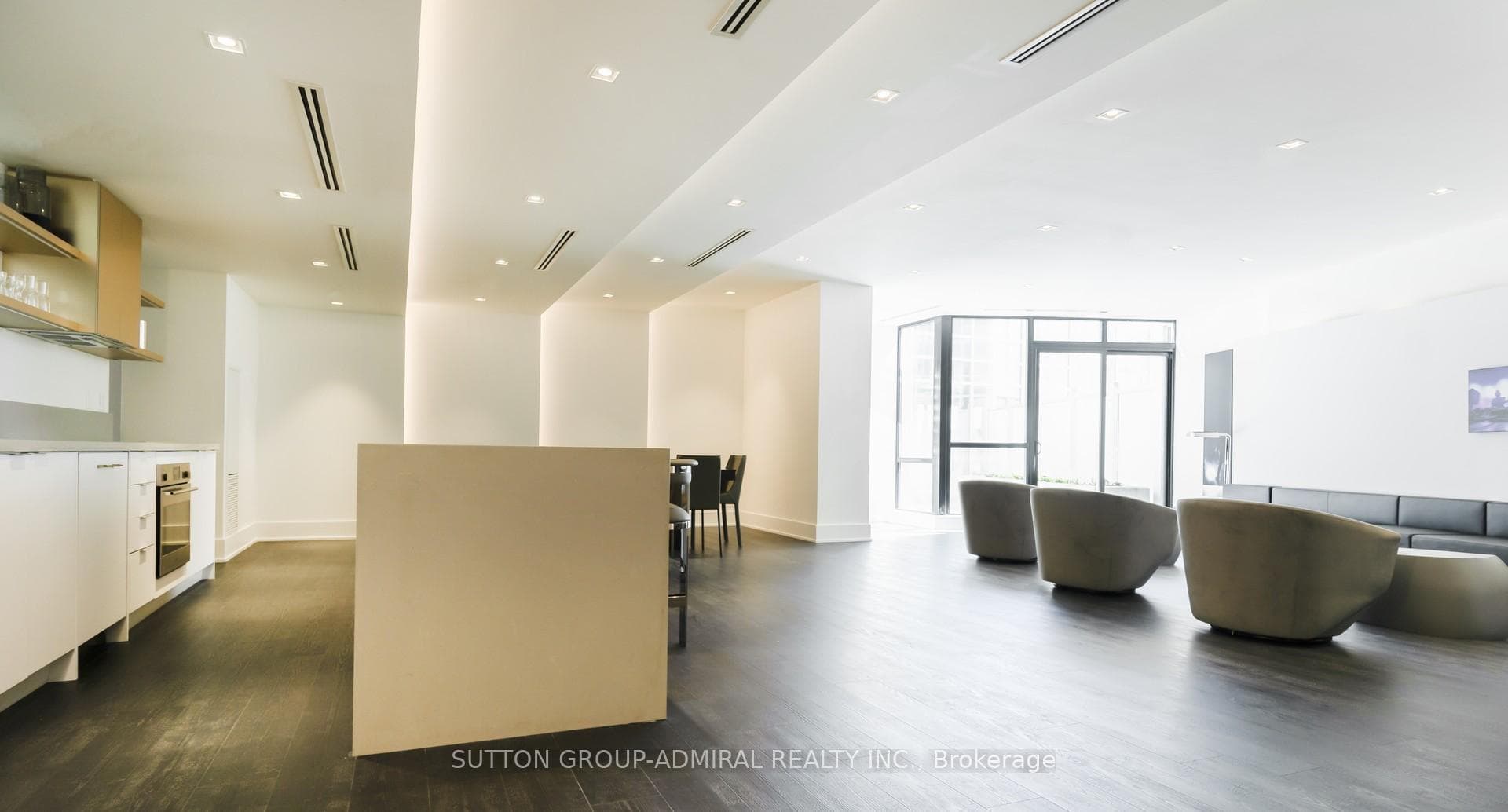 2916 Highway 7 Road Unit 2709 photo 30