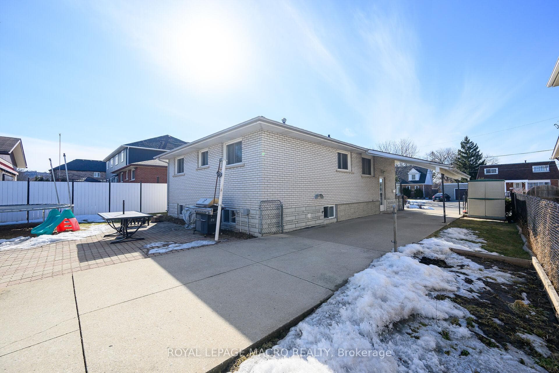 42 Warwick Road photo 39