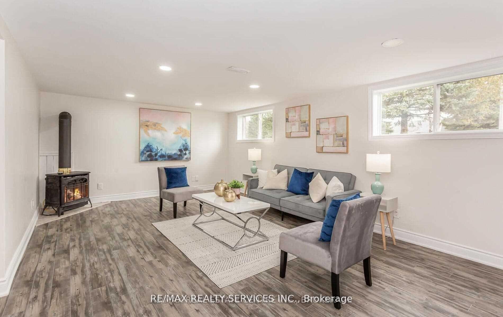 4 Blue Horizon Court photo 11