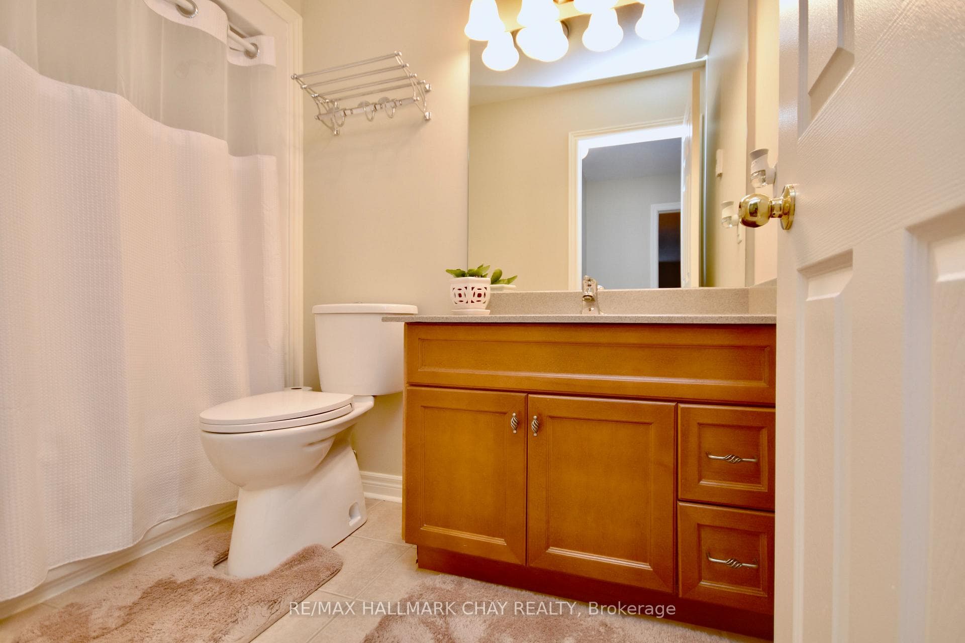 167 Crompton Drive photo 15