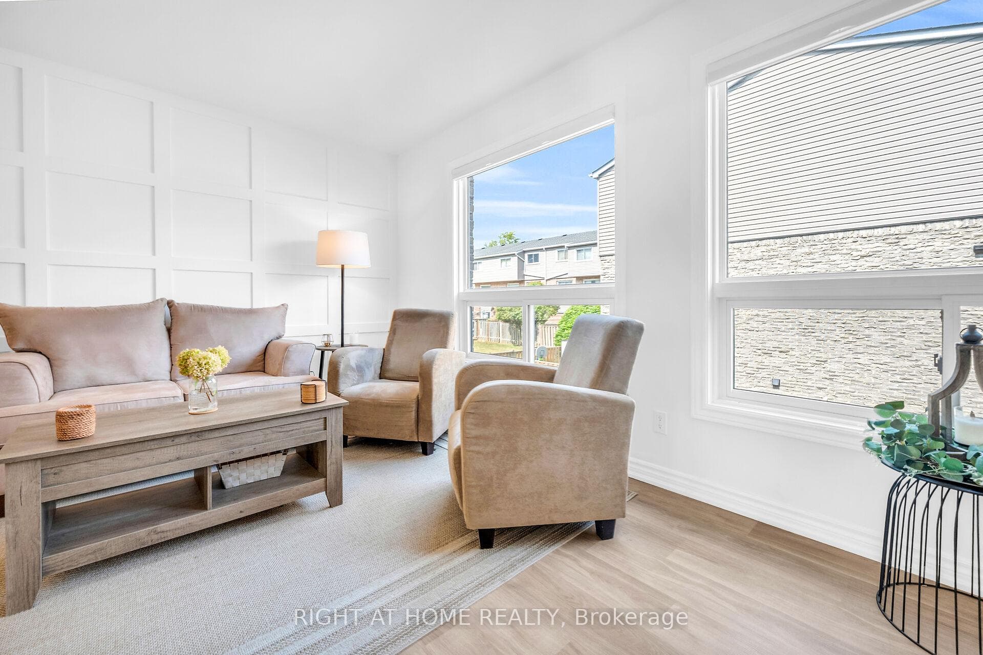 2050 Upper Middle Road Unit 10 photo 14