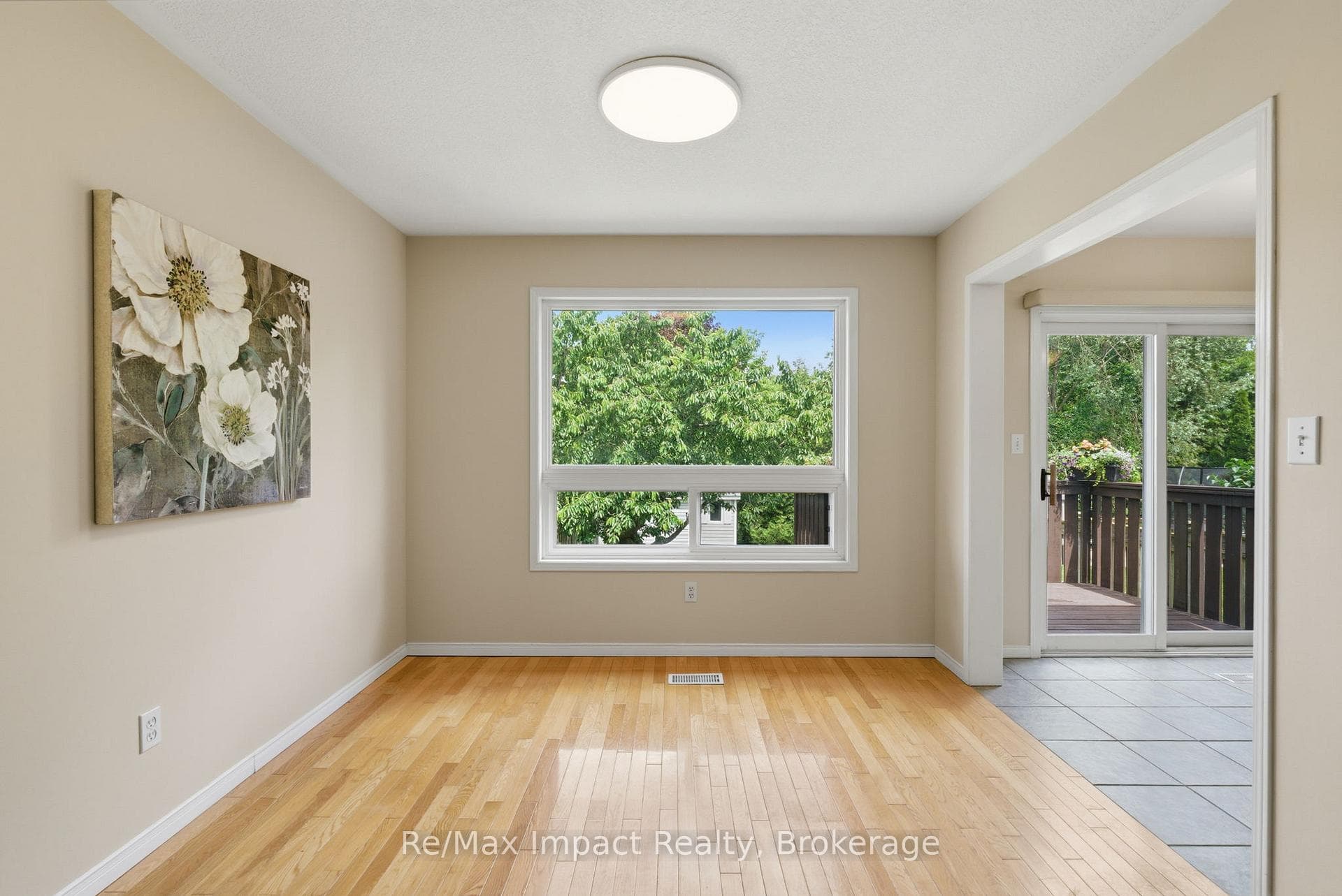 45 Barron Court photo 16