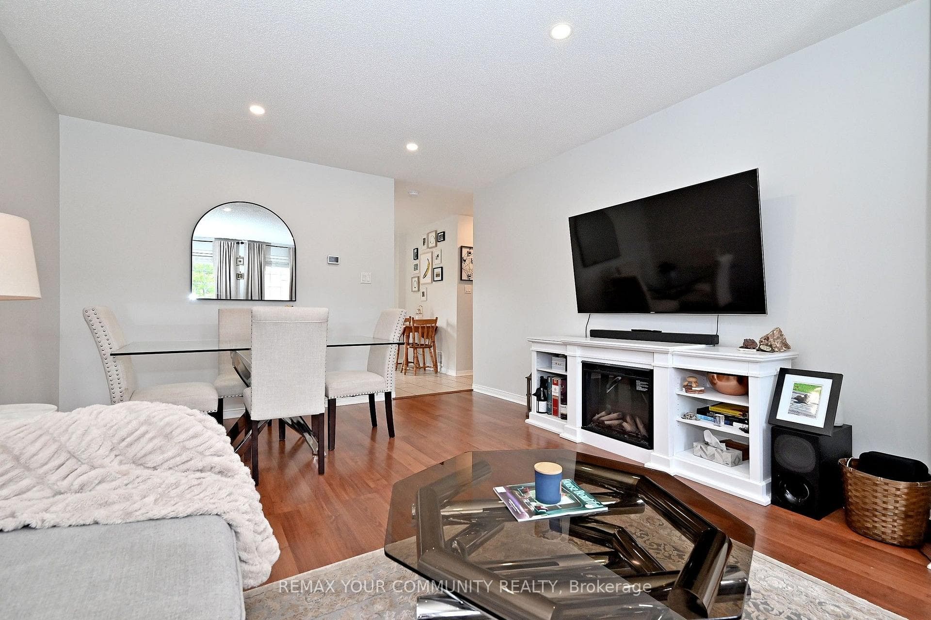 57 Hattie Court photo 11