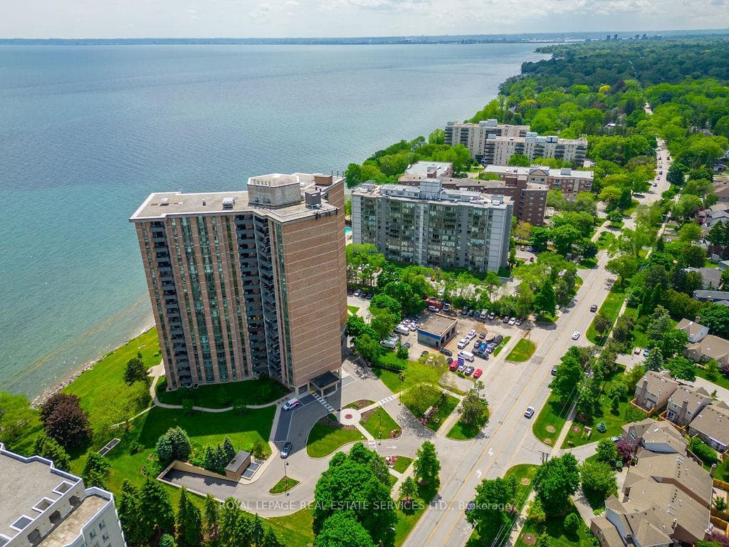 5250 LAKESHORE Road Unit 1504 photo 2
