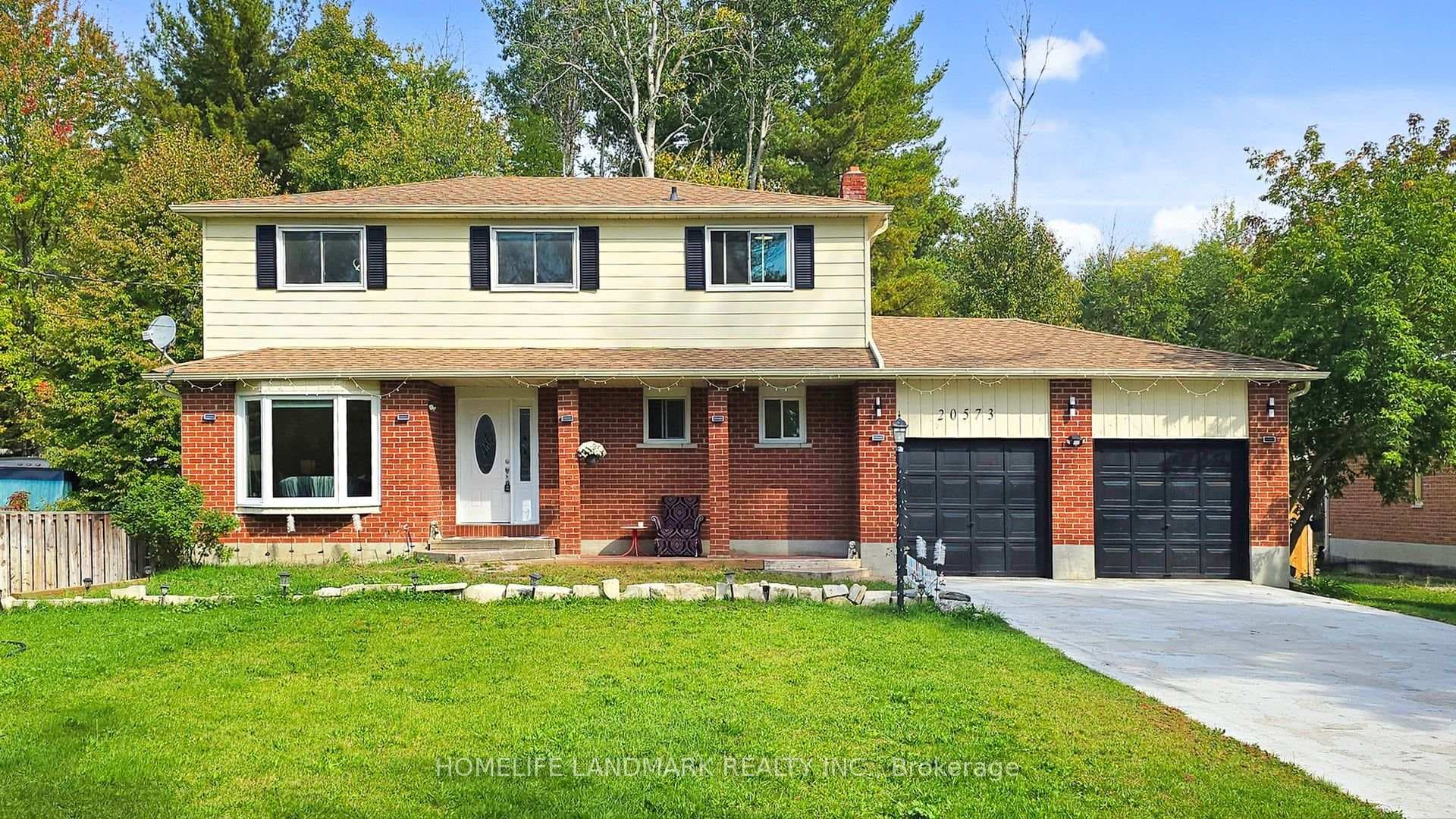 20573 Yonge Street photo 2