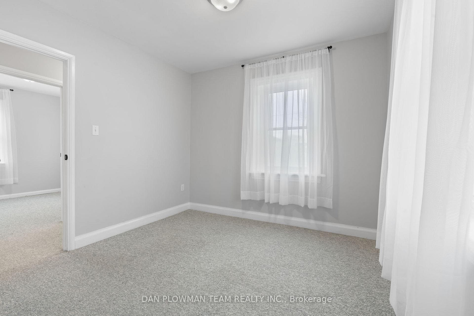 112 Palmerston Avenue photo 21