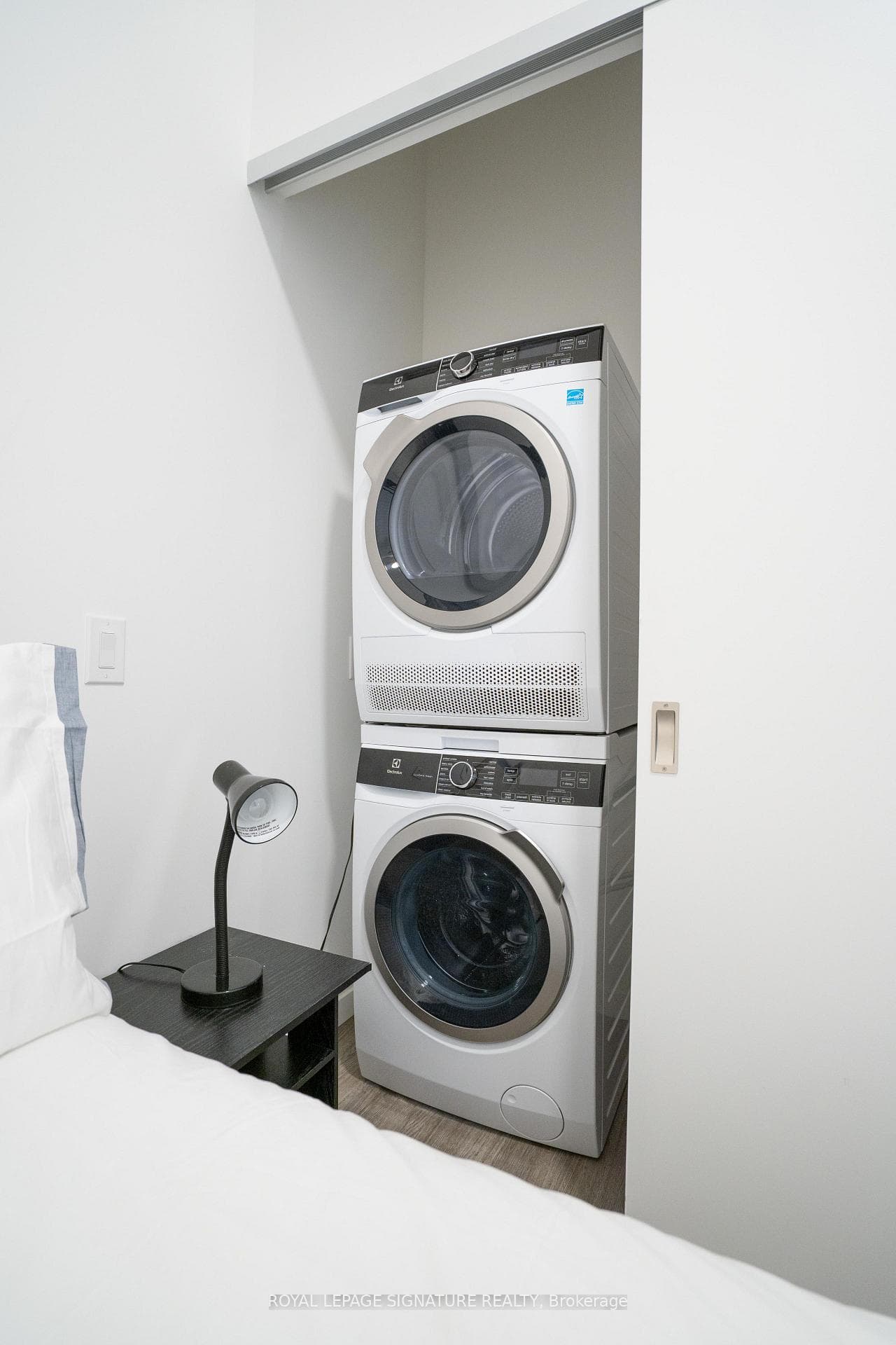 148 Wesley Street photo 12
