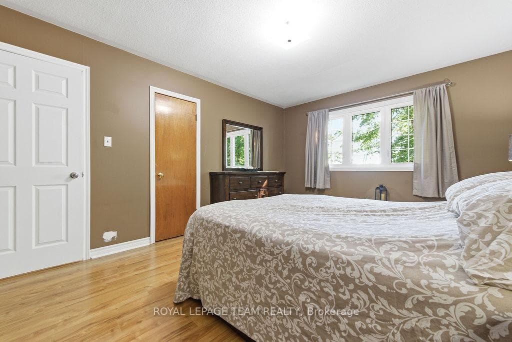 7 Simmons Drive photo 22