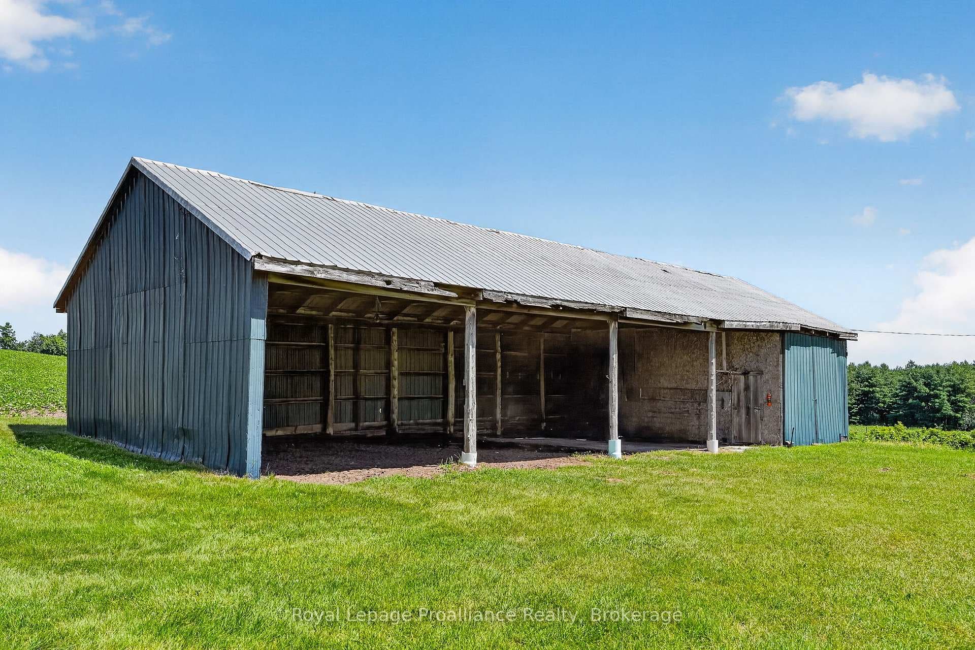 163 Stewart Road photo 44