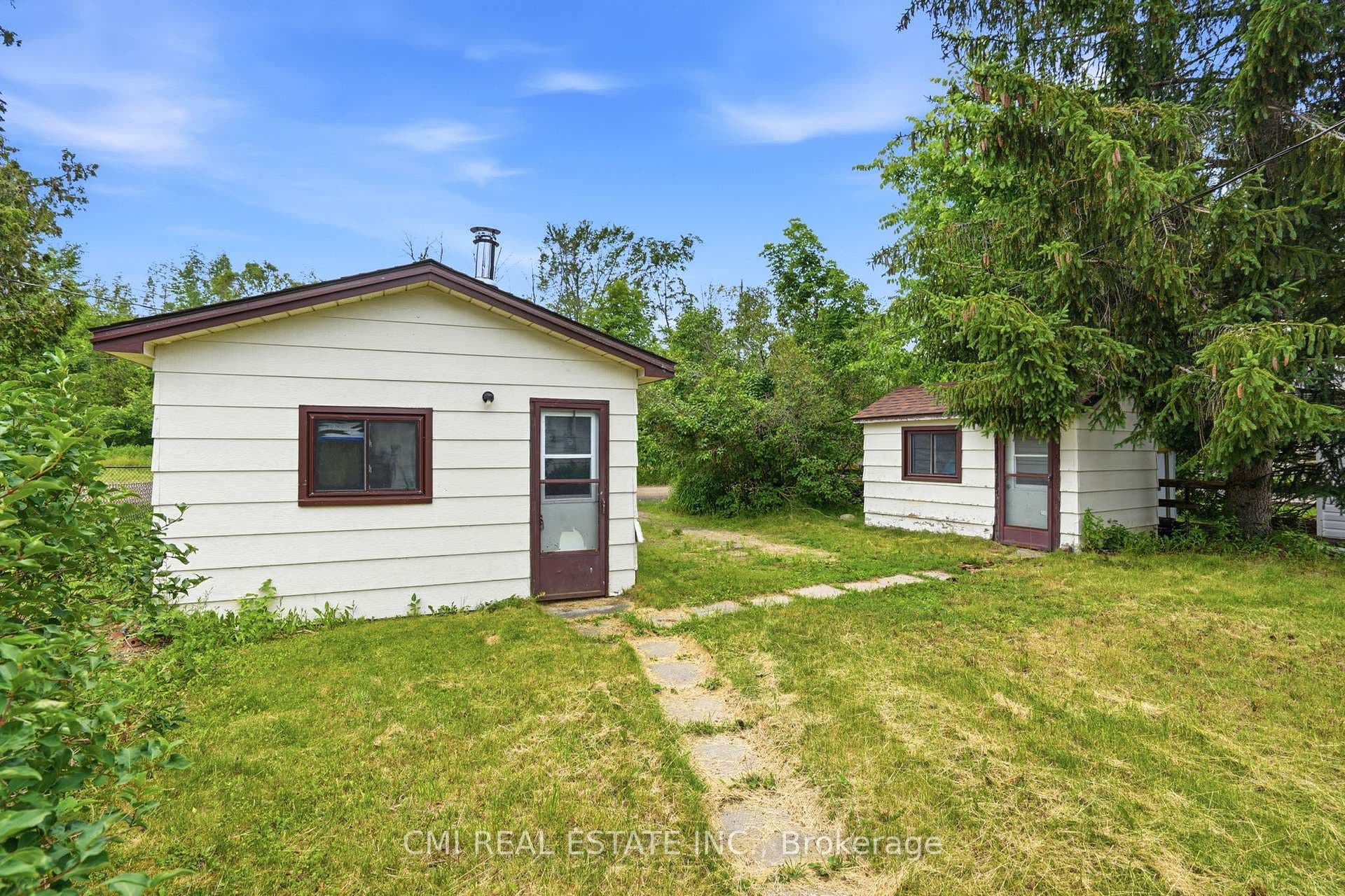 222 Centennial Lane photo 7