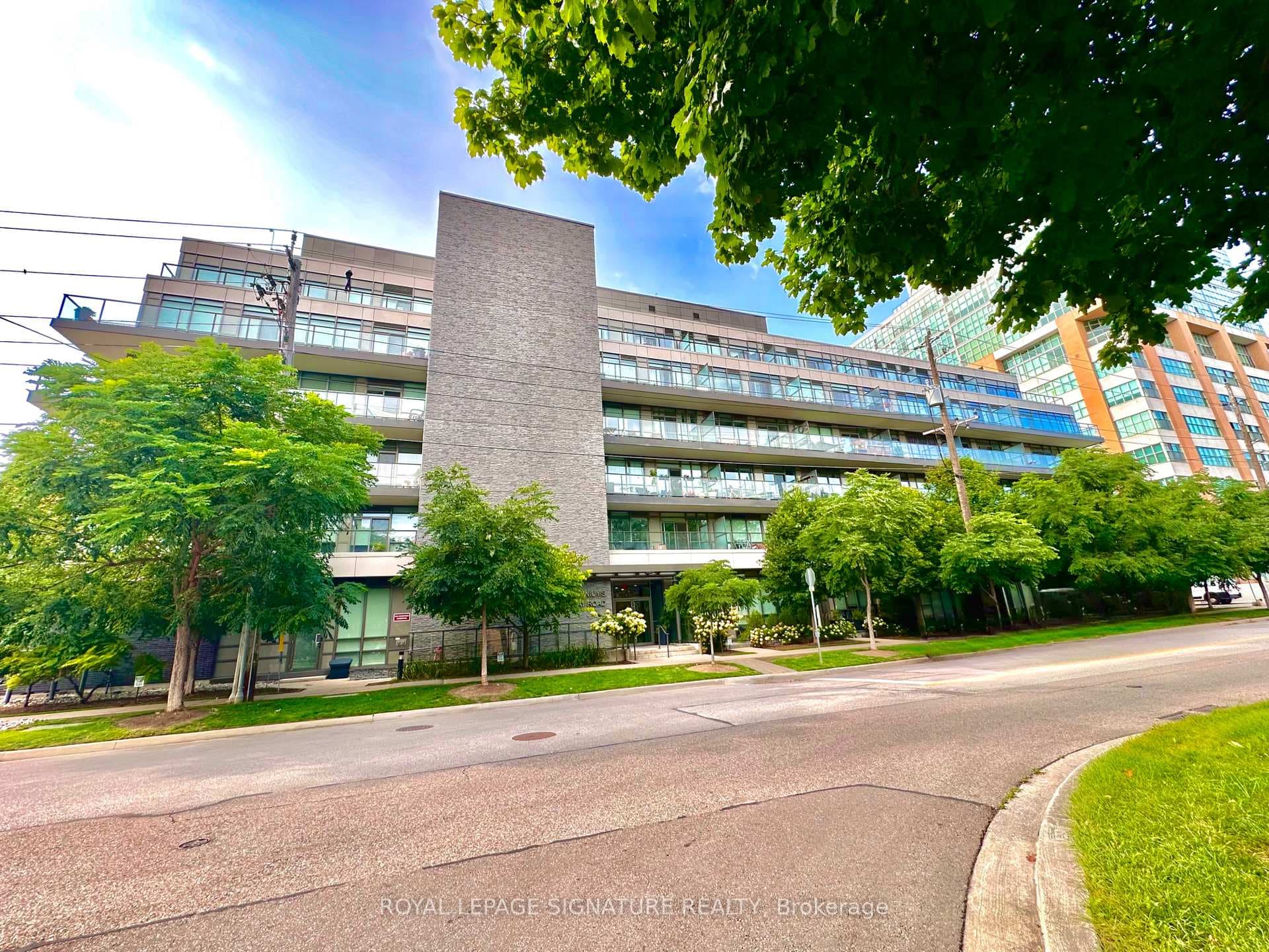 8 Fieldway Road Unit 215 photo 1