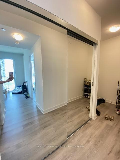 100 Dalhousie Street Unit 1807 photo 2