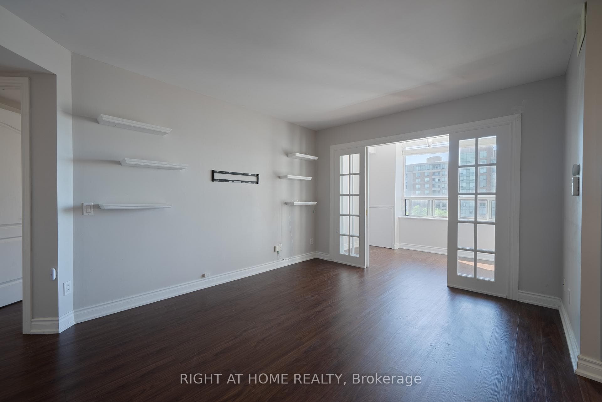 115 Omni Drive Unit 709 photo 4