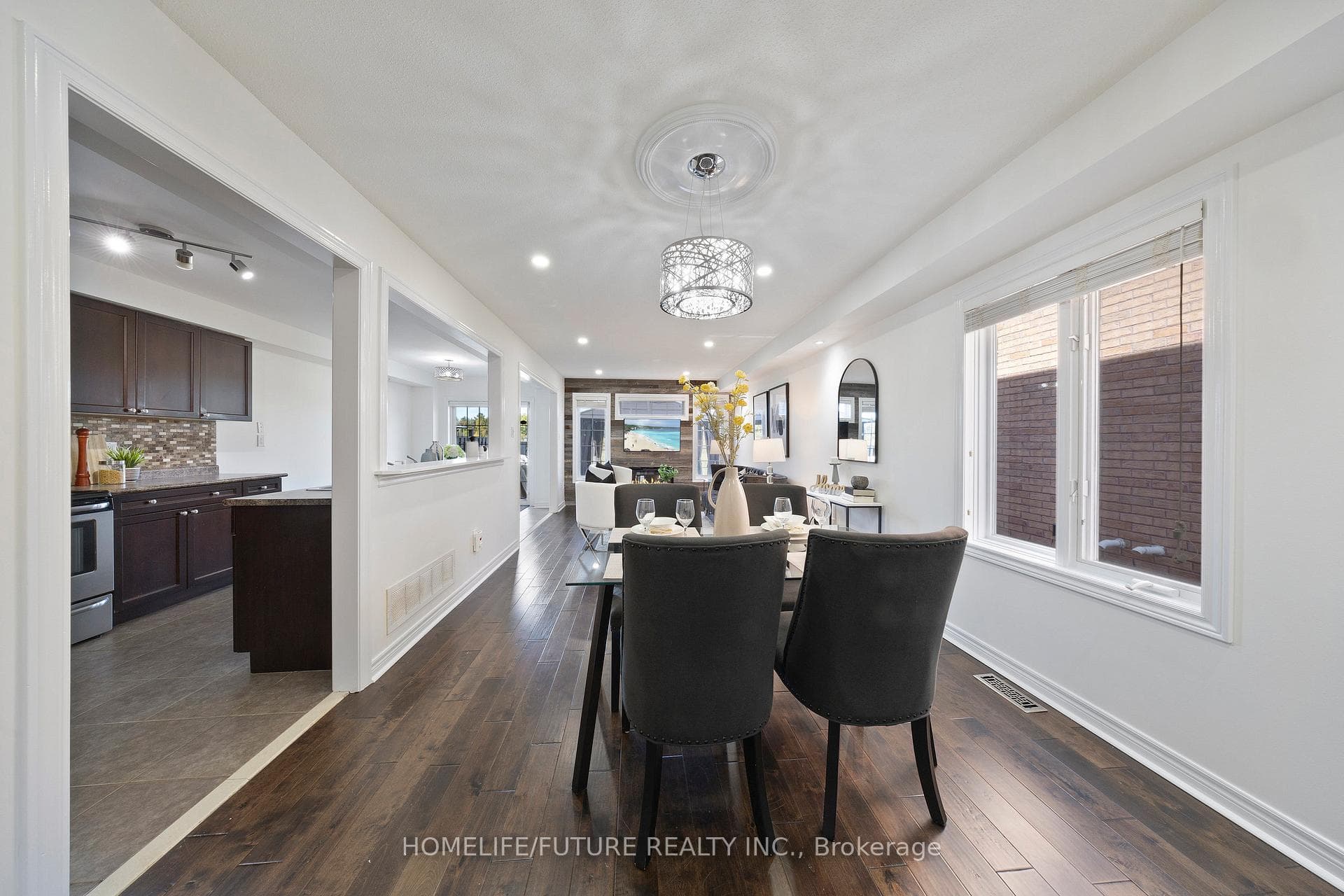 90 Atherton Avenue photo 8
