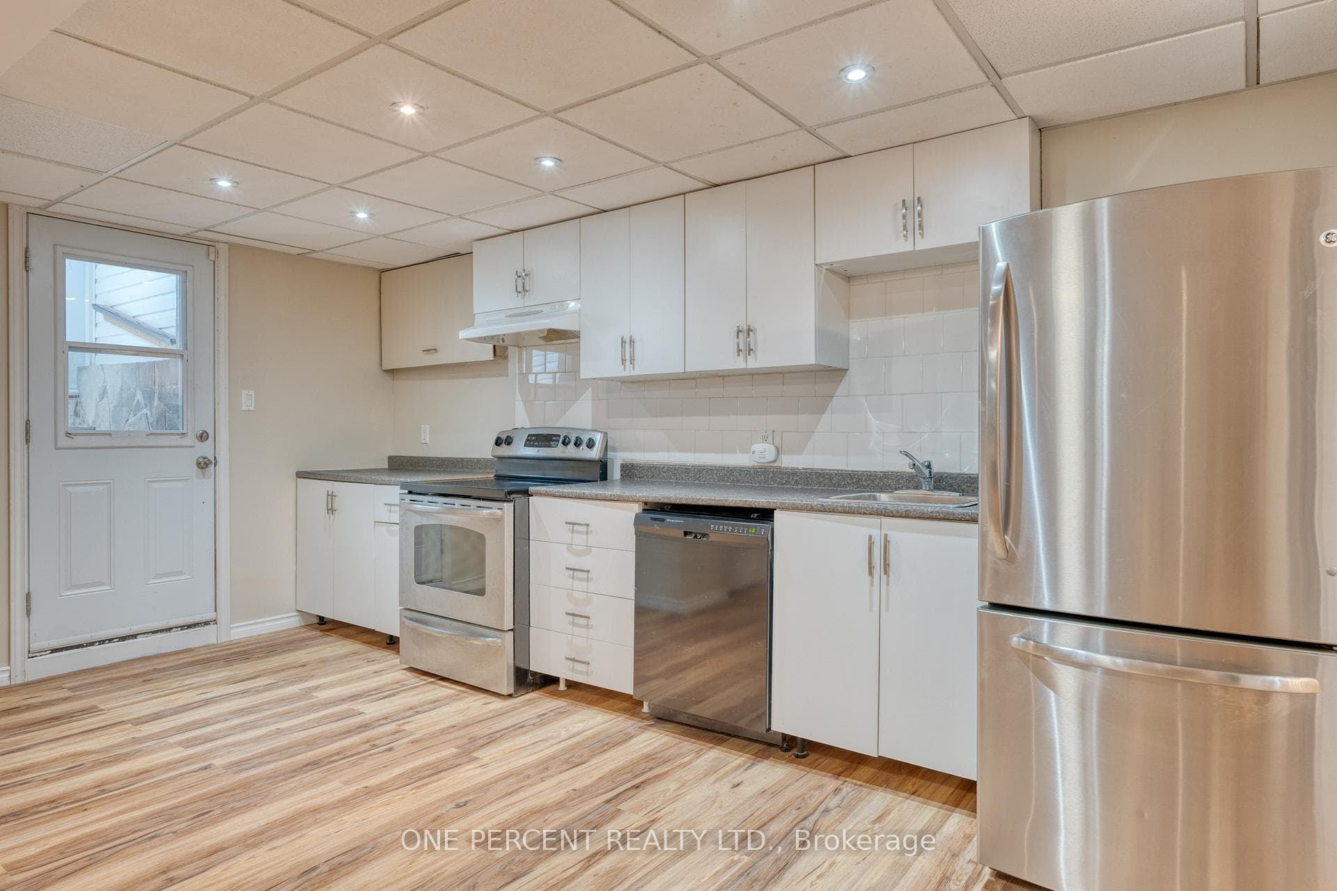 91 Weir Street photo 30
