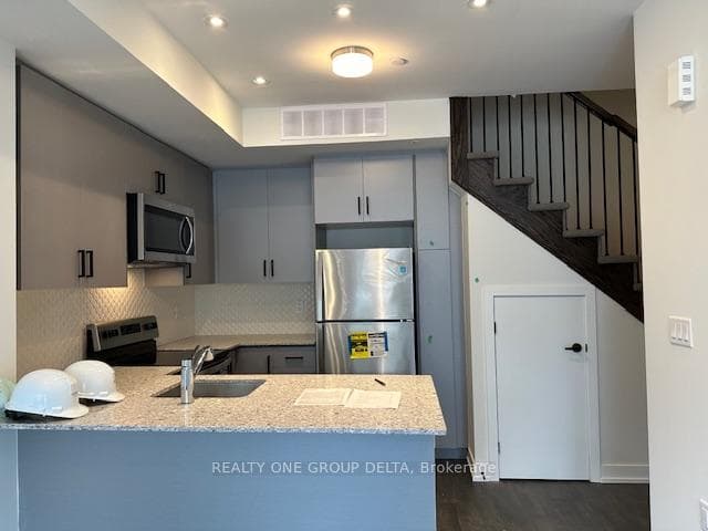 3566 Colonial Drive Unit 24 photo 11