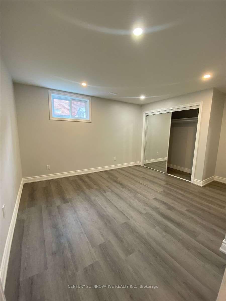 98 Lemsford Drive photo 6