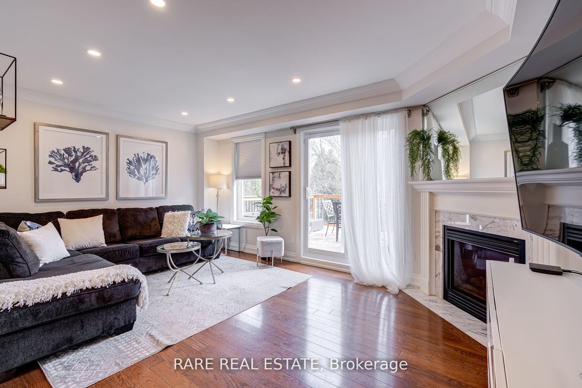 301 Yellowood Circle photo 12