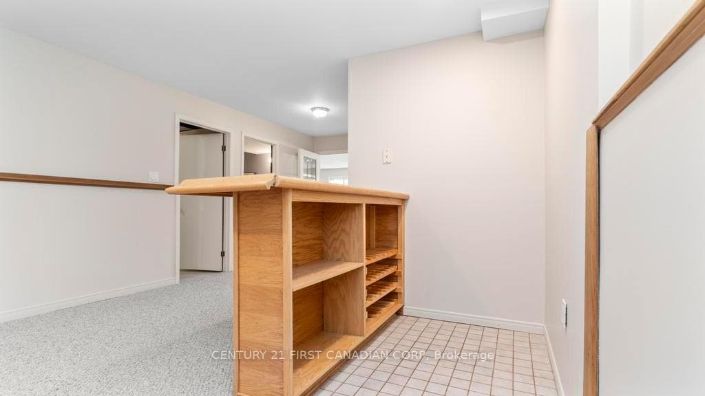 2344 BENTIM Road photo 29