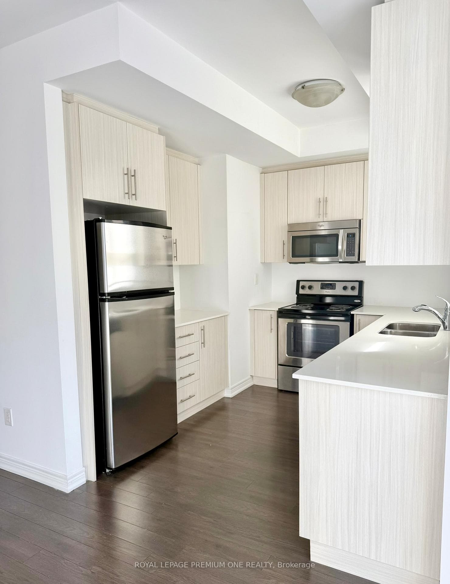 125 Kayla Street Unit 20 photo 5