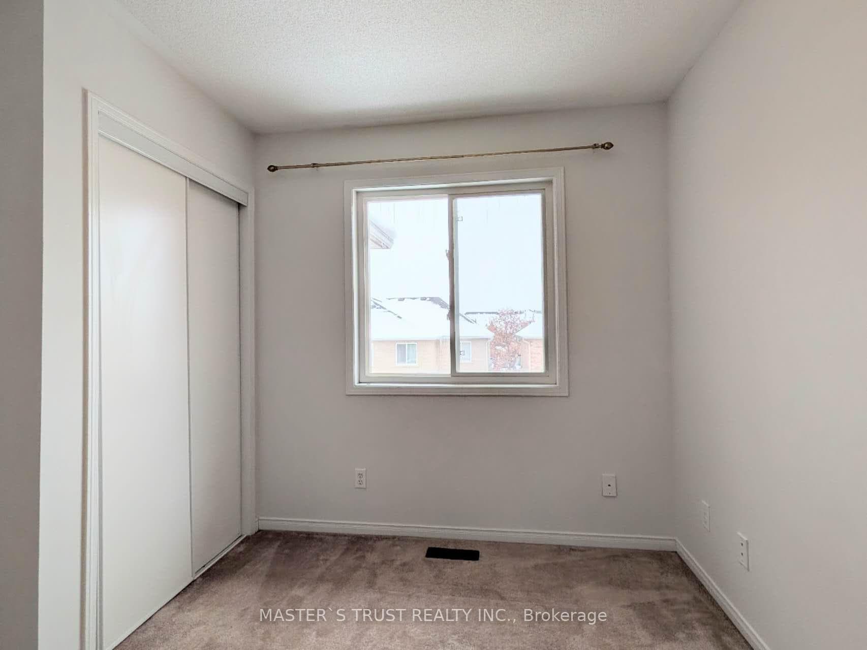 66 Gail Parks Crescent photo 11