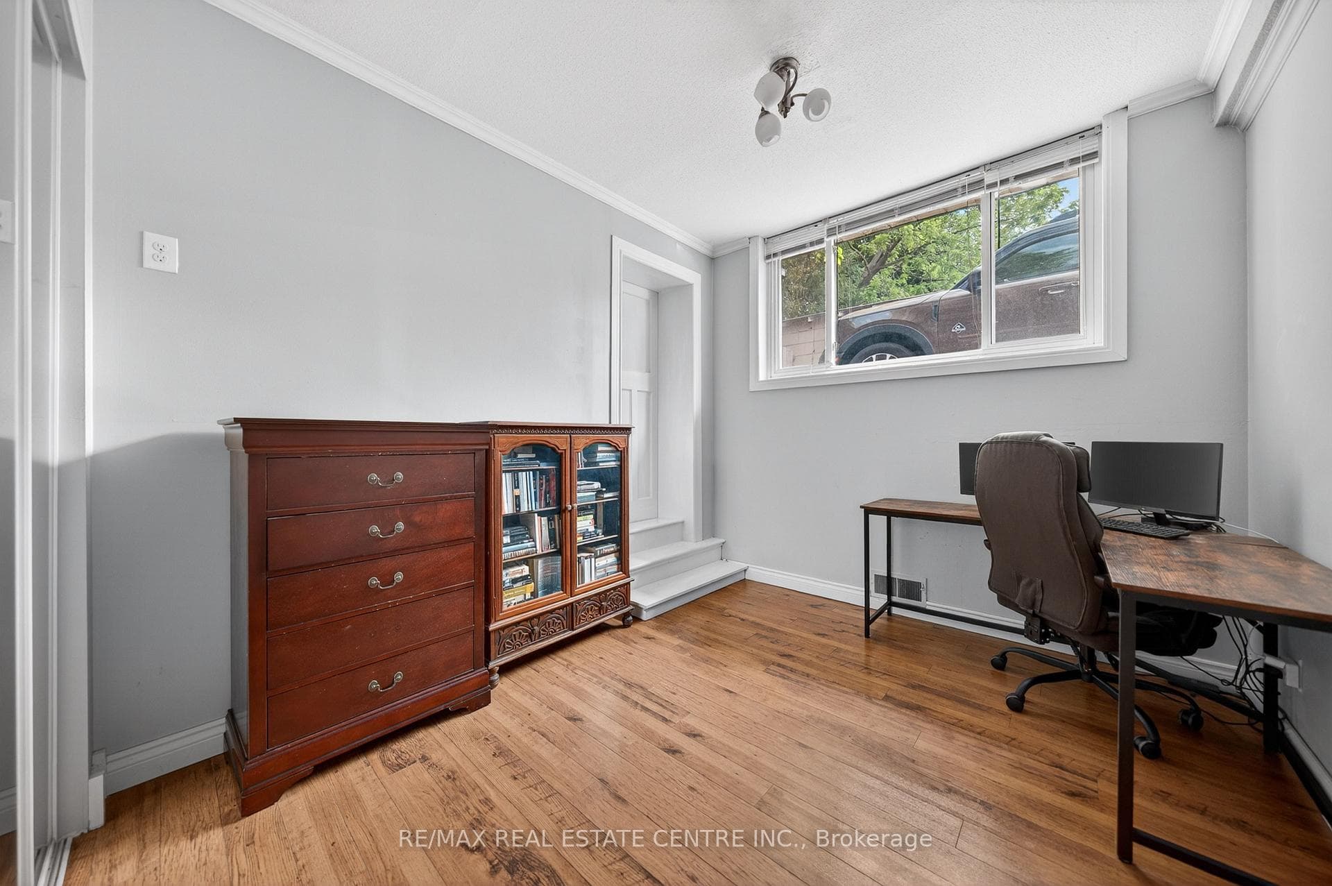 100 Mansion Street photo 19