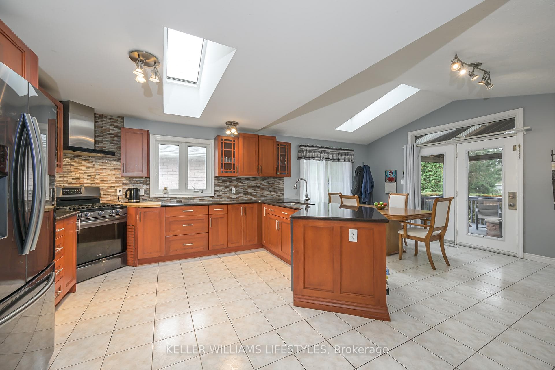 217 Centennial Avenue photo 15