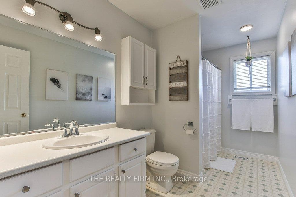 273 Clara Street photo 20
