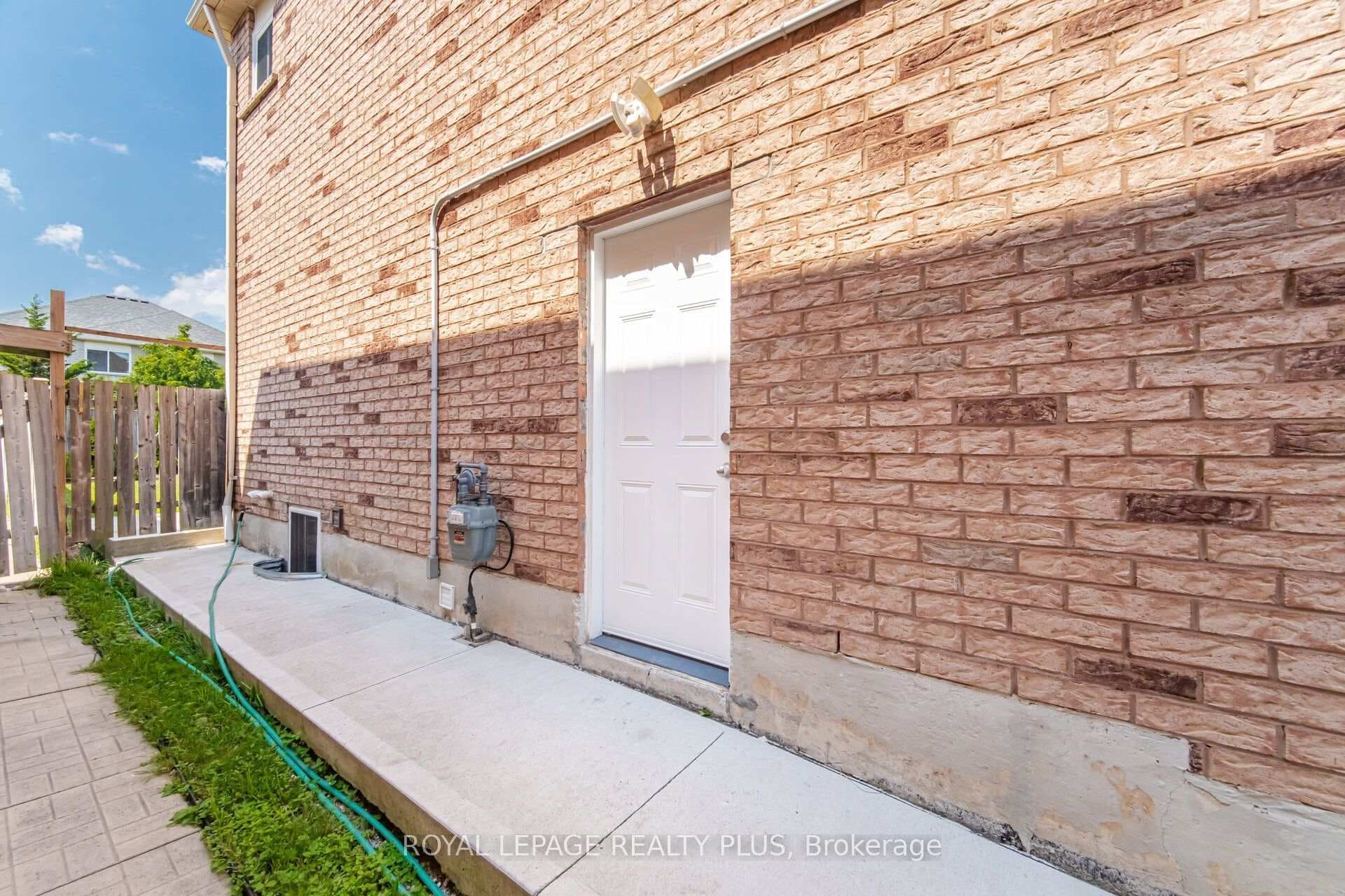 3907 Manatee Way photo 38