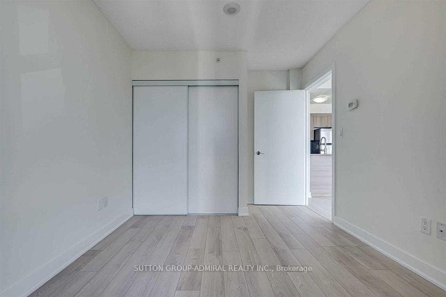 5740 Yonge Street Unit 506 photo 24