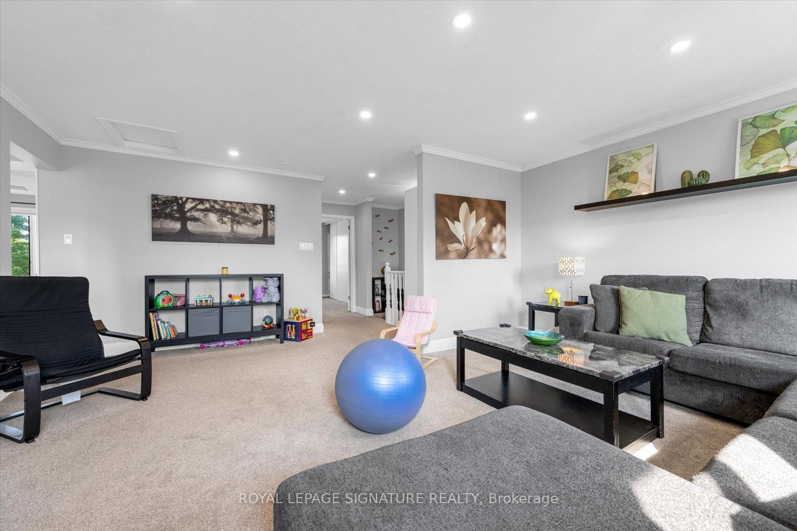4381 Henry Avenue photo 20