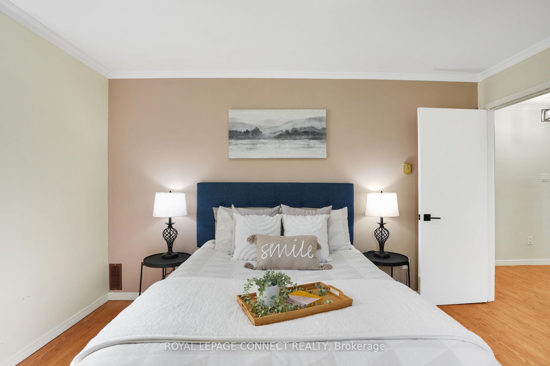 1049 Johnston Road photo 13