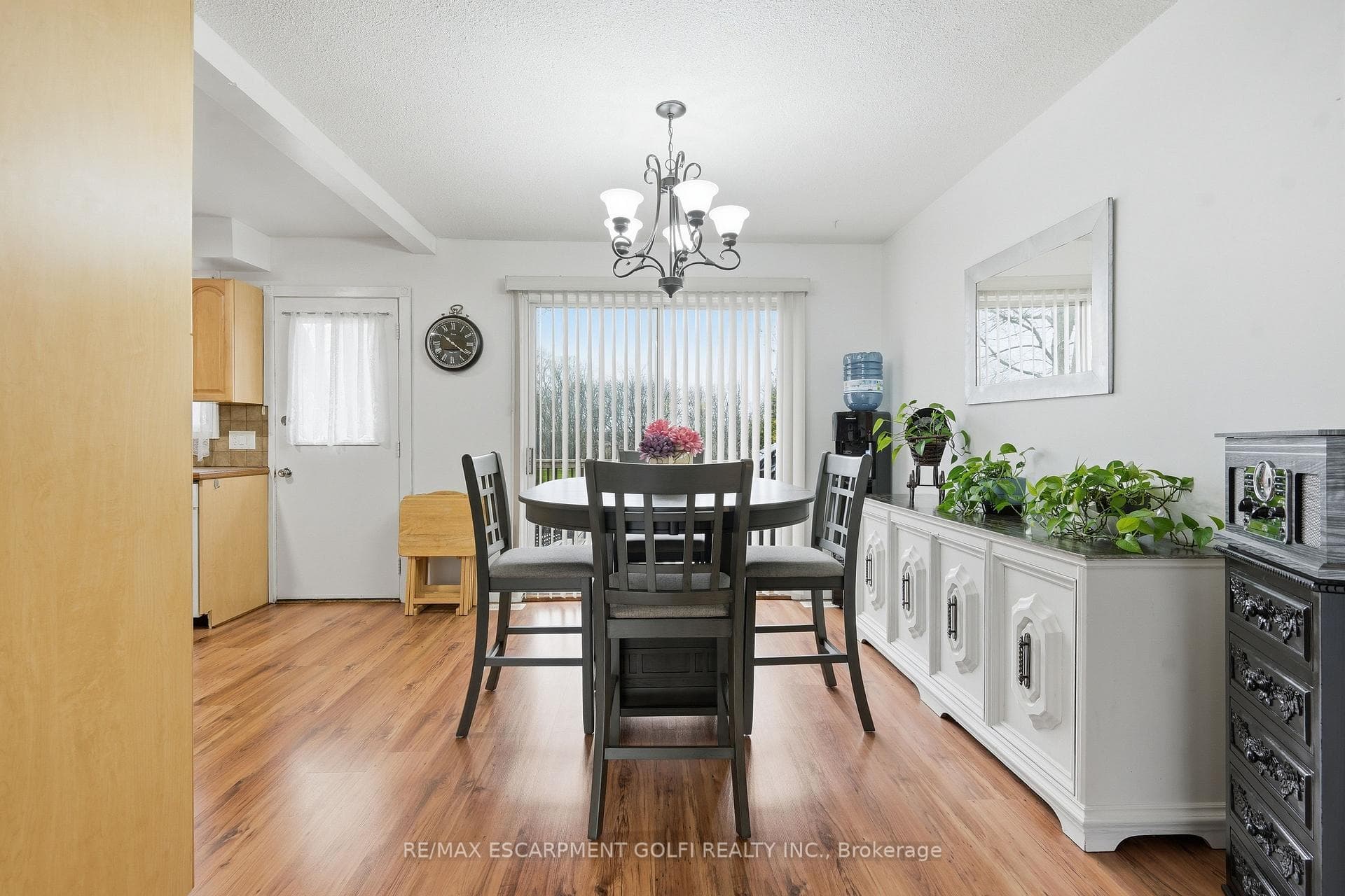1118 Diltz Road photo 8
