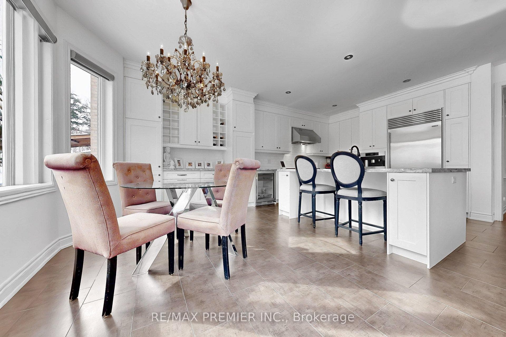176 Headwind Boulevard photo 14