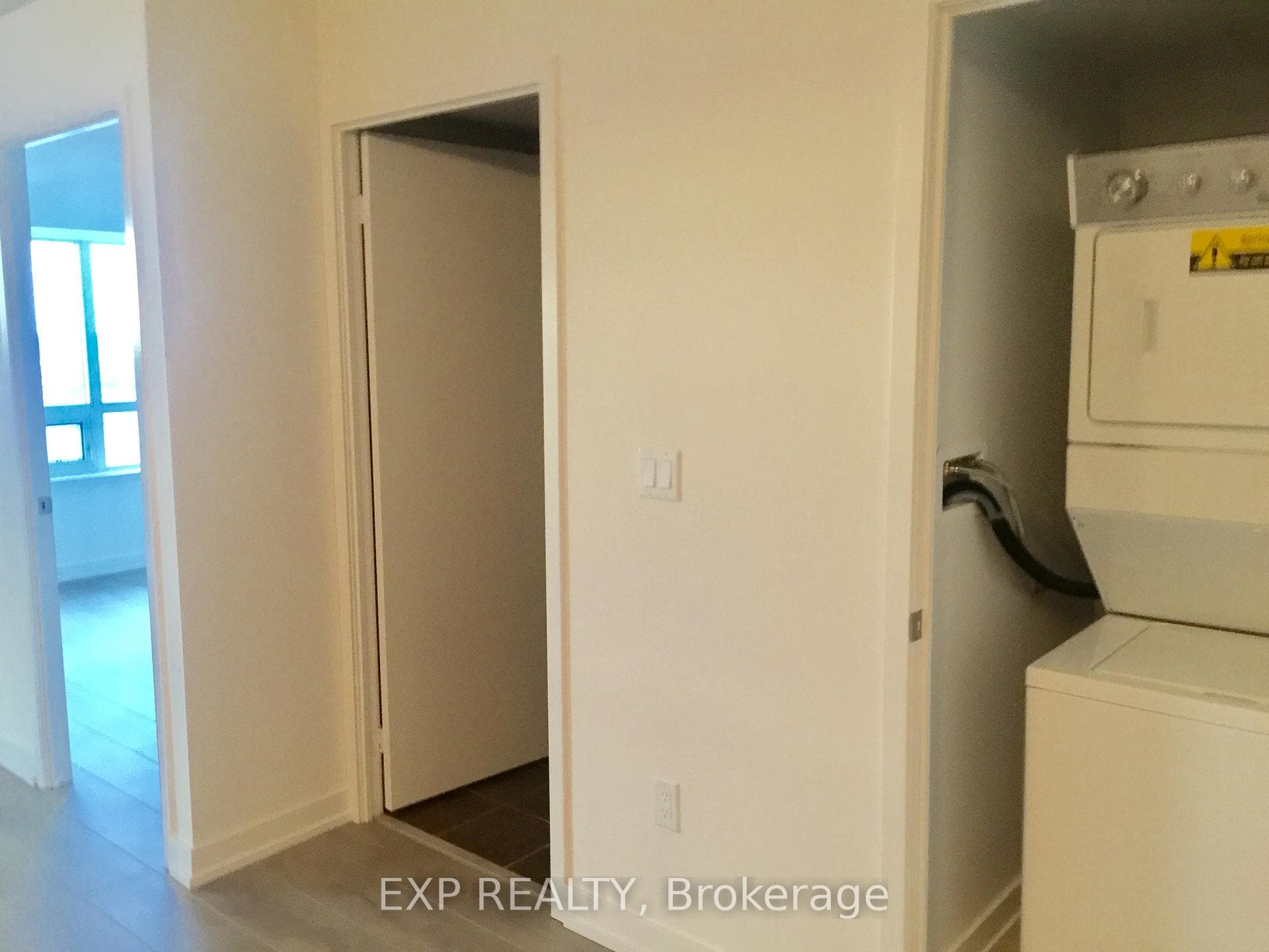 1410 Dupont Street Unit 1110 photo 4