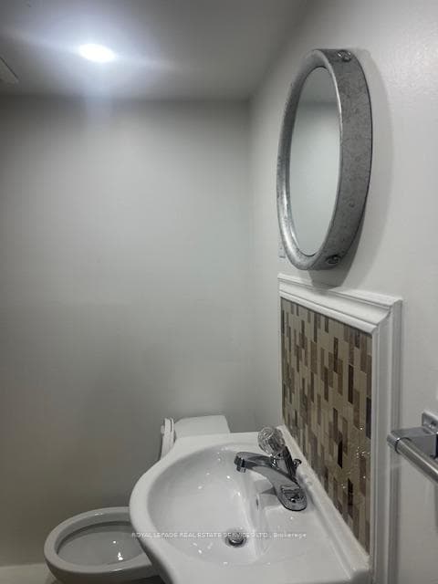 3584 Croatia Drive Unit Lower photo 5