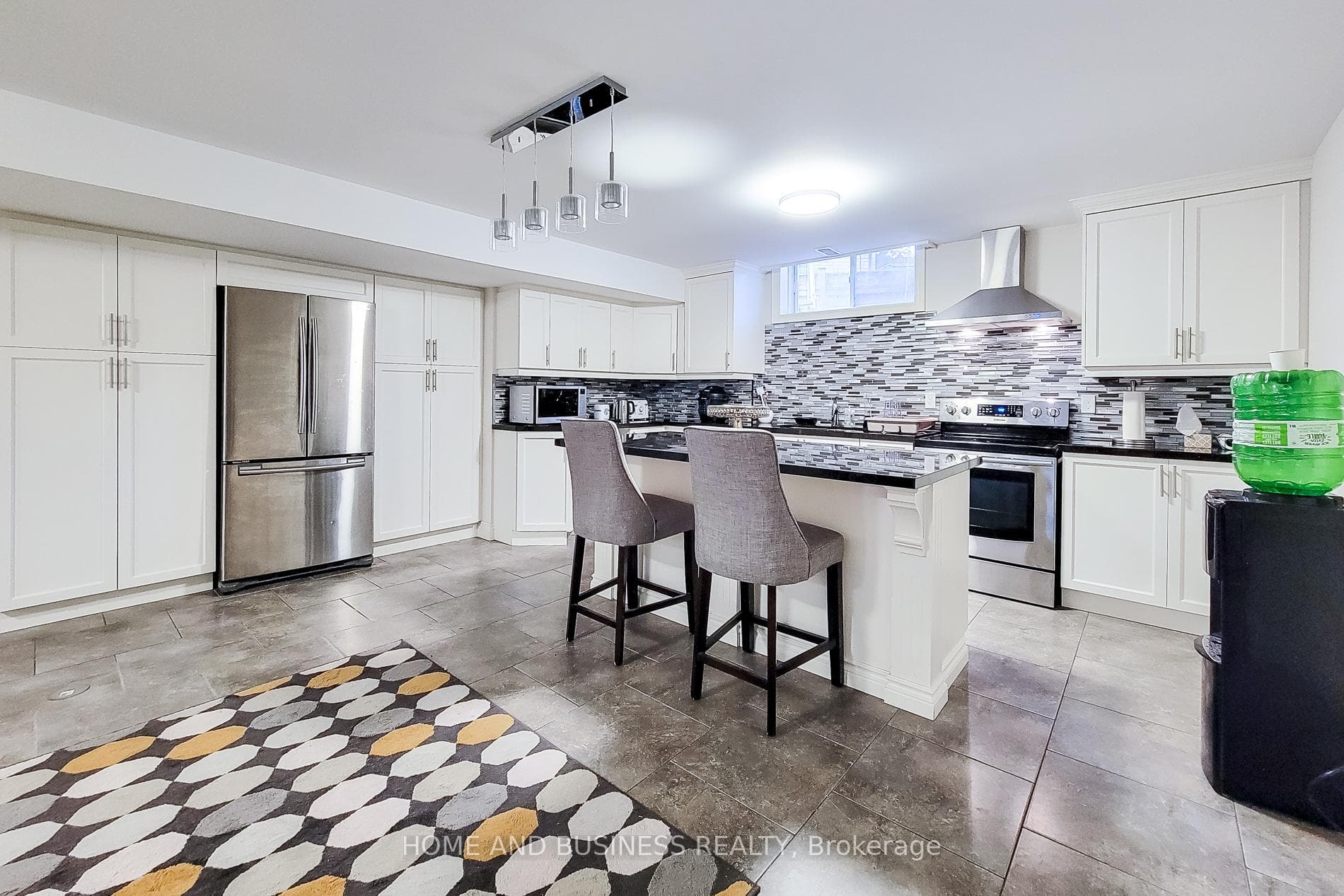15 Donatello Court photo 33