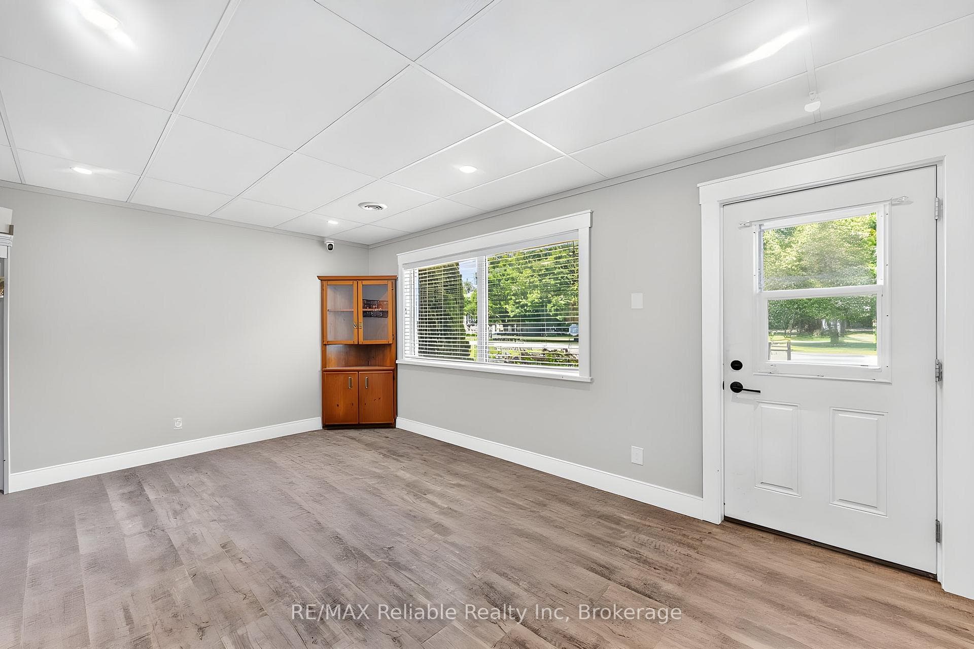 3969 Matilda Street photo 6