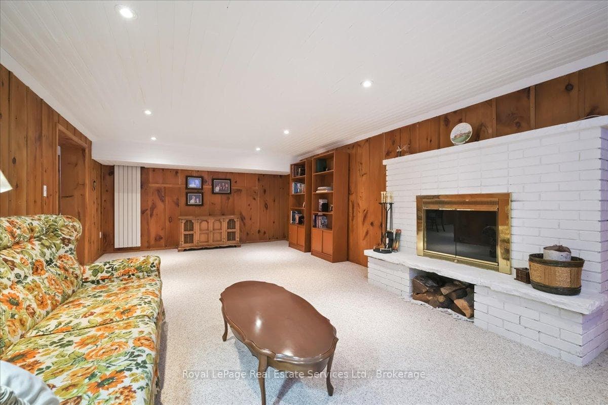 281 Pinehurst Drive photo 40