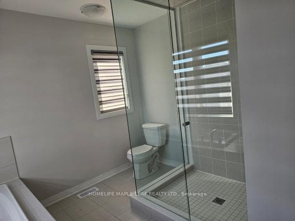 453 Robert Woolner Street photo 8