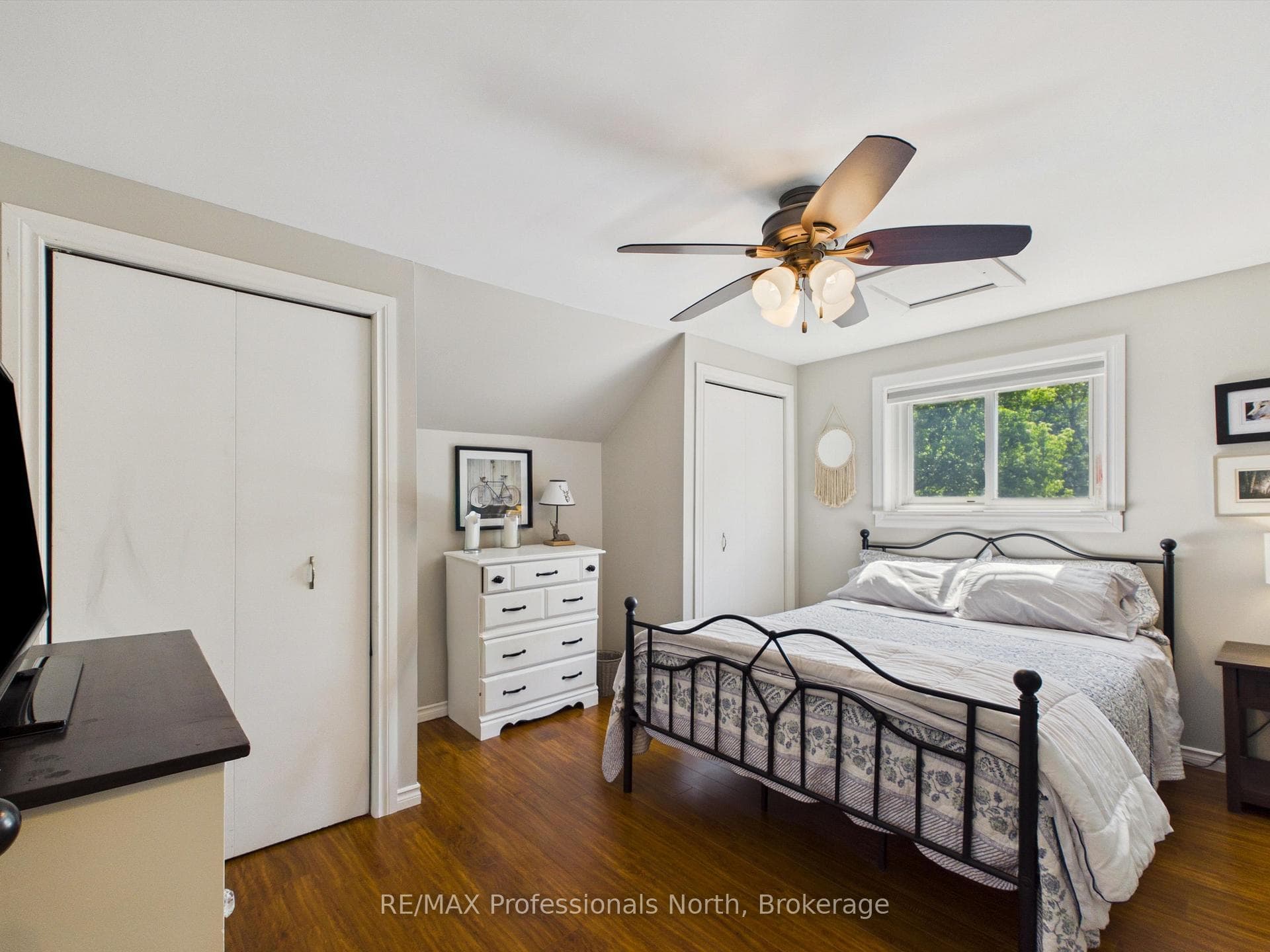 36 EDWARD Street photo 30
