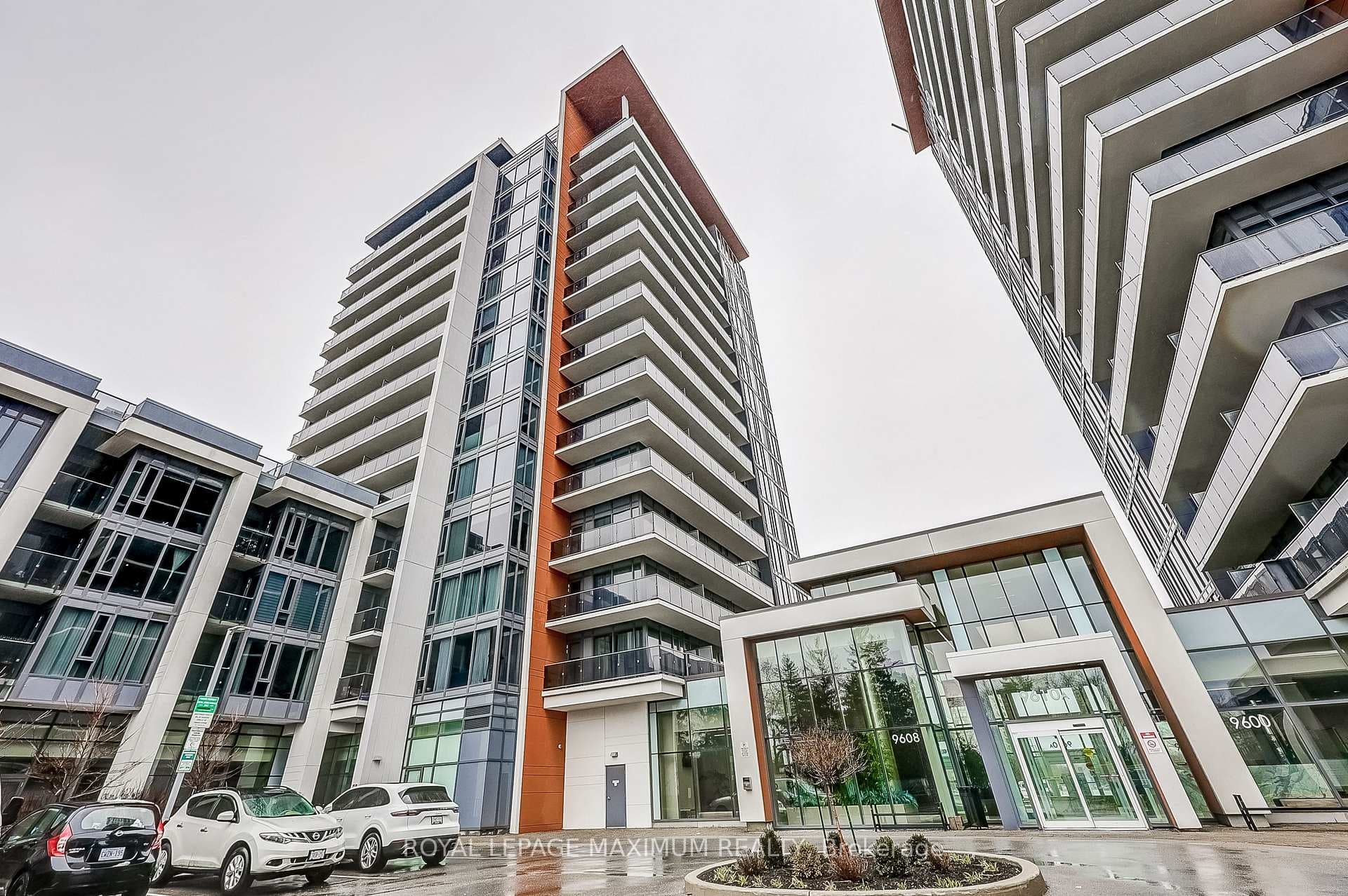 9608 Yonge Street Unit 1606A photo 1